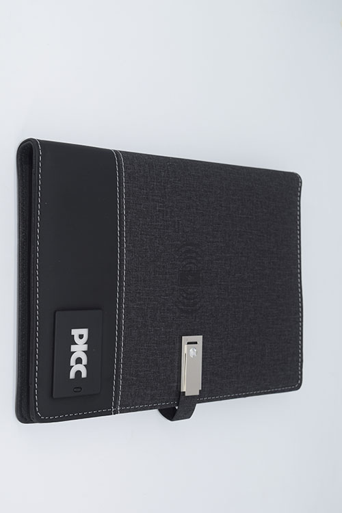 斯乐克u盘生产商携手人寿公司共同推出笔记本u盘